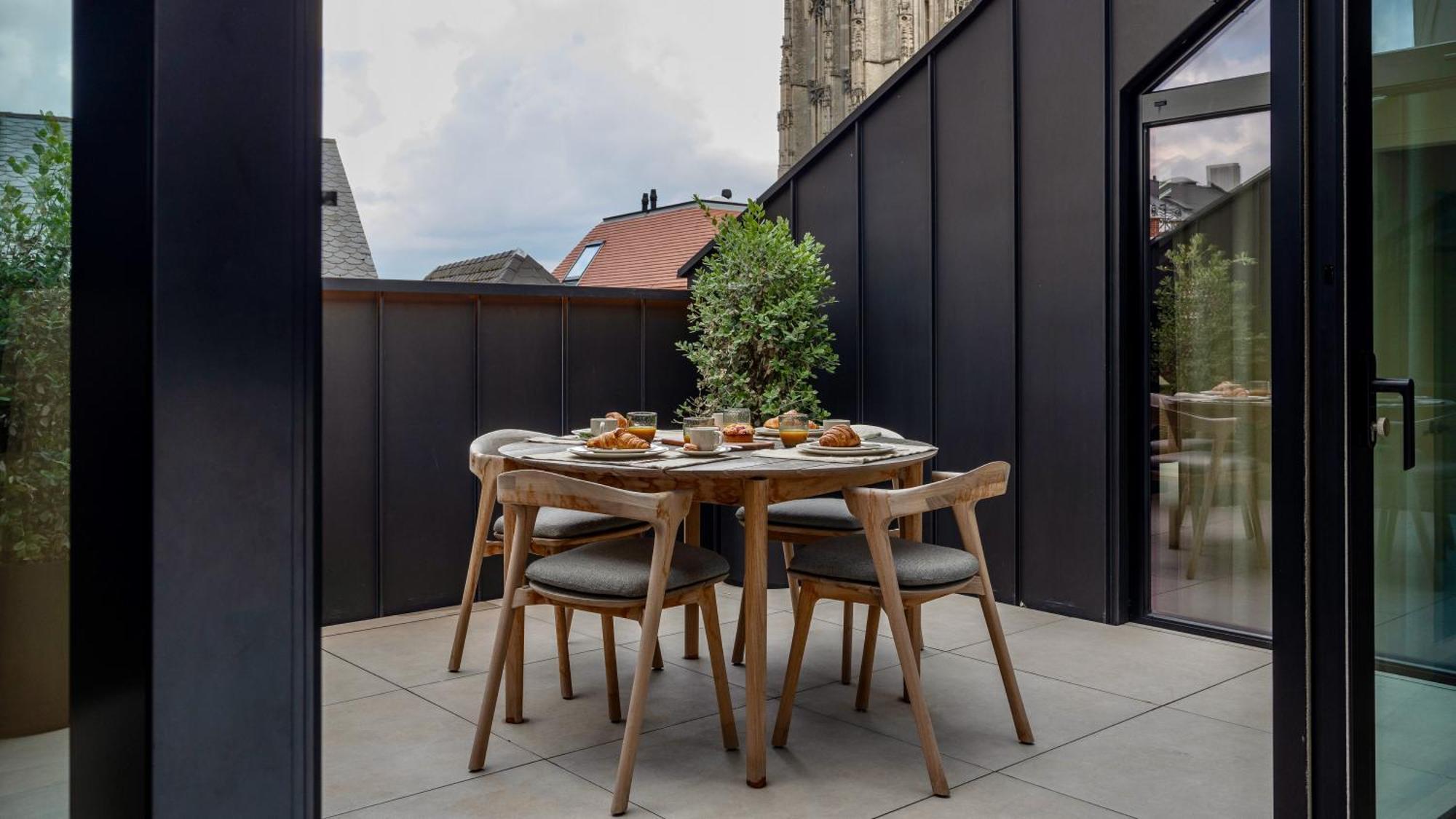 De Gulden Poorte, A Lxryhome Hotel Collection แอนต์เวิร์ป ภายนอก รูปภาพ
